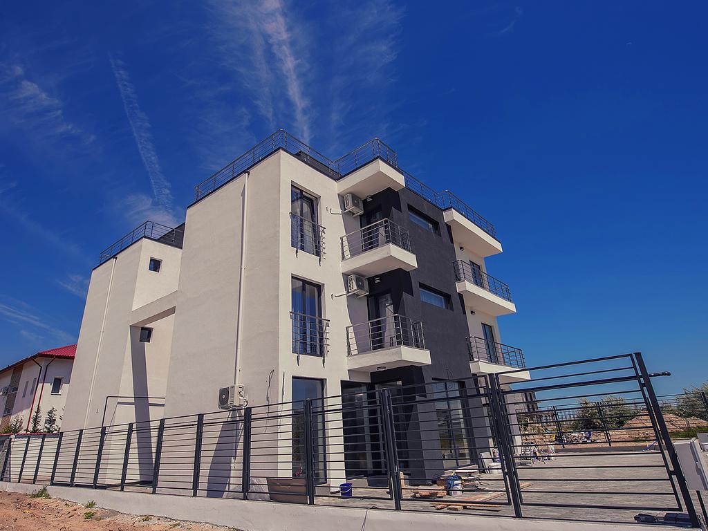Vila La Mer Mamaia Nord นาโวดาริ ภายนอก รูปภาพ