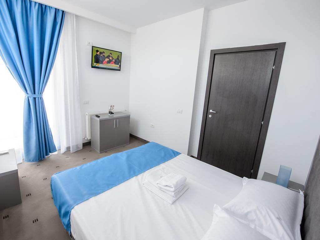 Vila La Mer Mamaia Nord นาโวดาริ ภายนอก รูปภาพ