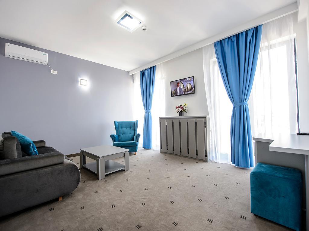 Vila La Mer Mamaia Nord นาโวดาริ ภายนอก รูปภาพ