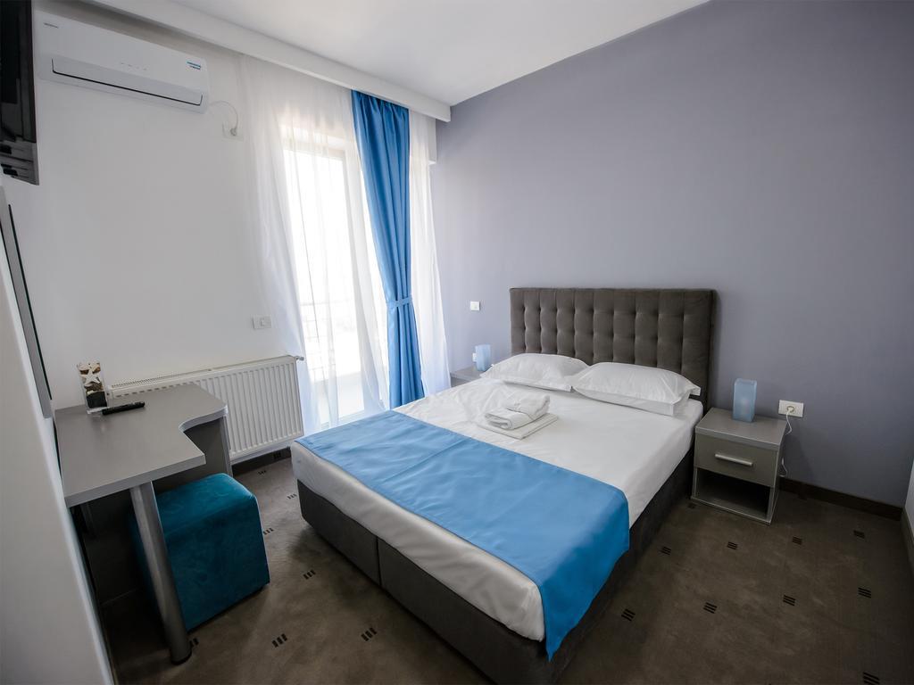 Vila La Mer Mamaia Nord นาโวดาริ ภายนอก รูปภาพ