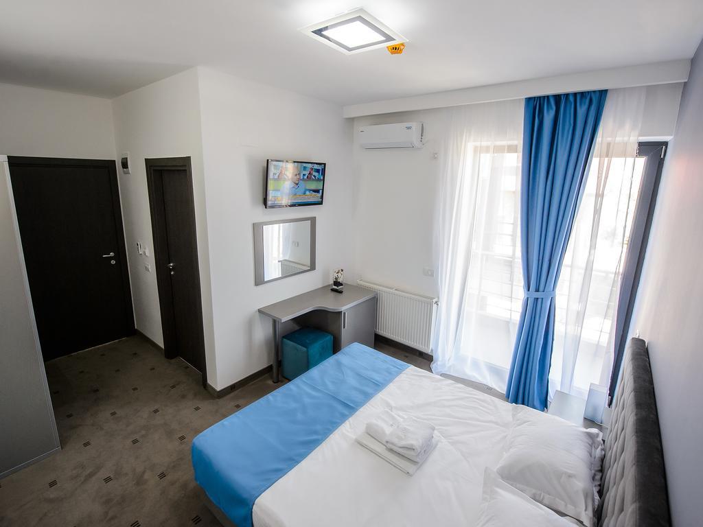 Vila La Mer Mamaia Nord นาโวดาริ ภายนอก รูปภาพ