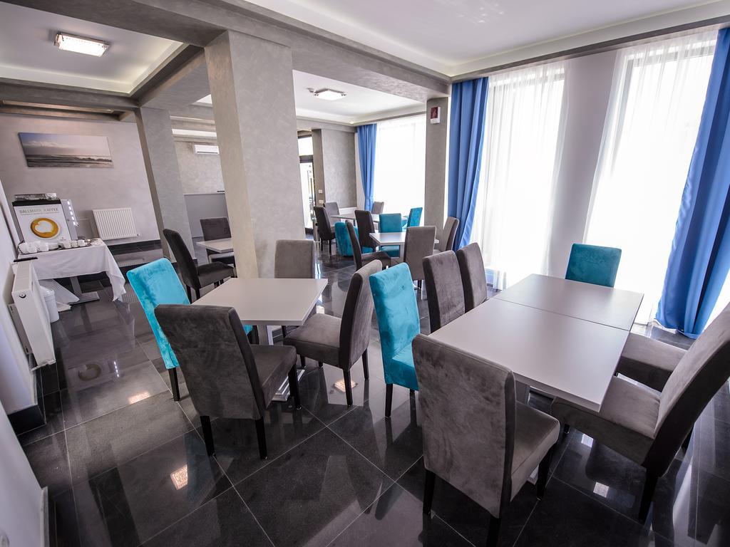 Vila La Mer Mamaia Nord นาโวดาริ ภายนอก รูปภาพ