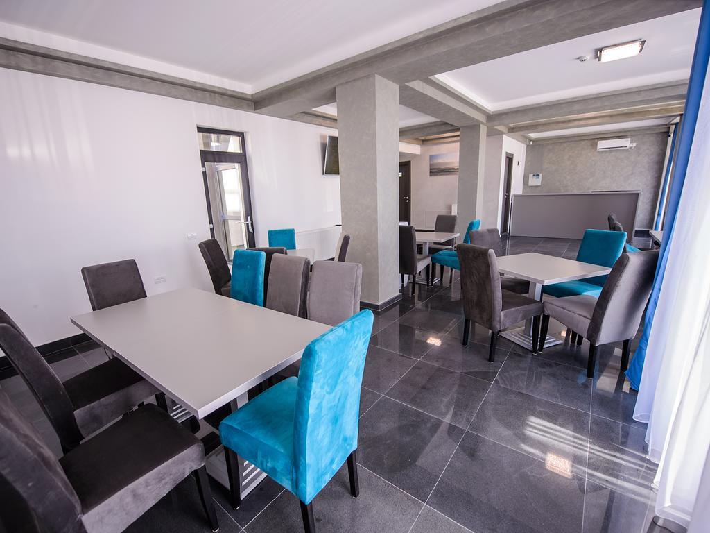 Vila La Mer Mamaia Nord นาโวดาริ ภายนอก รูปภาพ