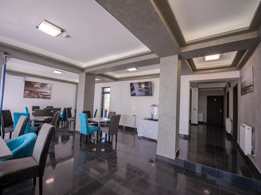 Vila La Mer Mamaia Nord นาโวดาริ ภายนอก รูปภาพ